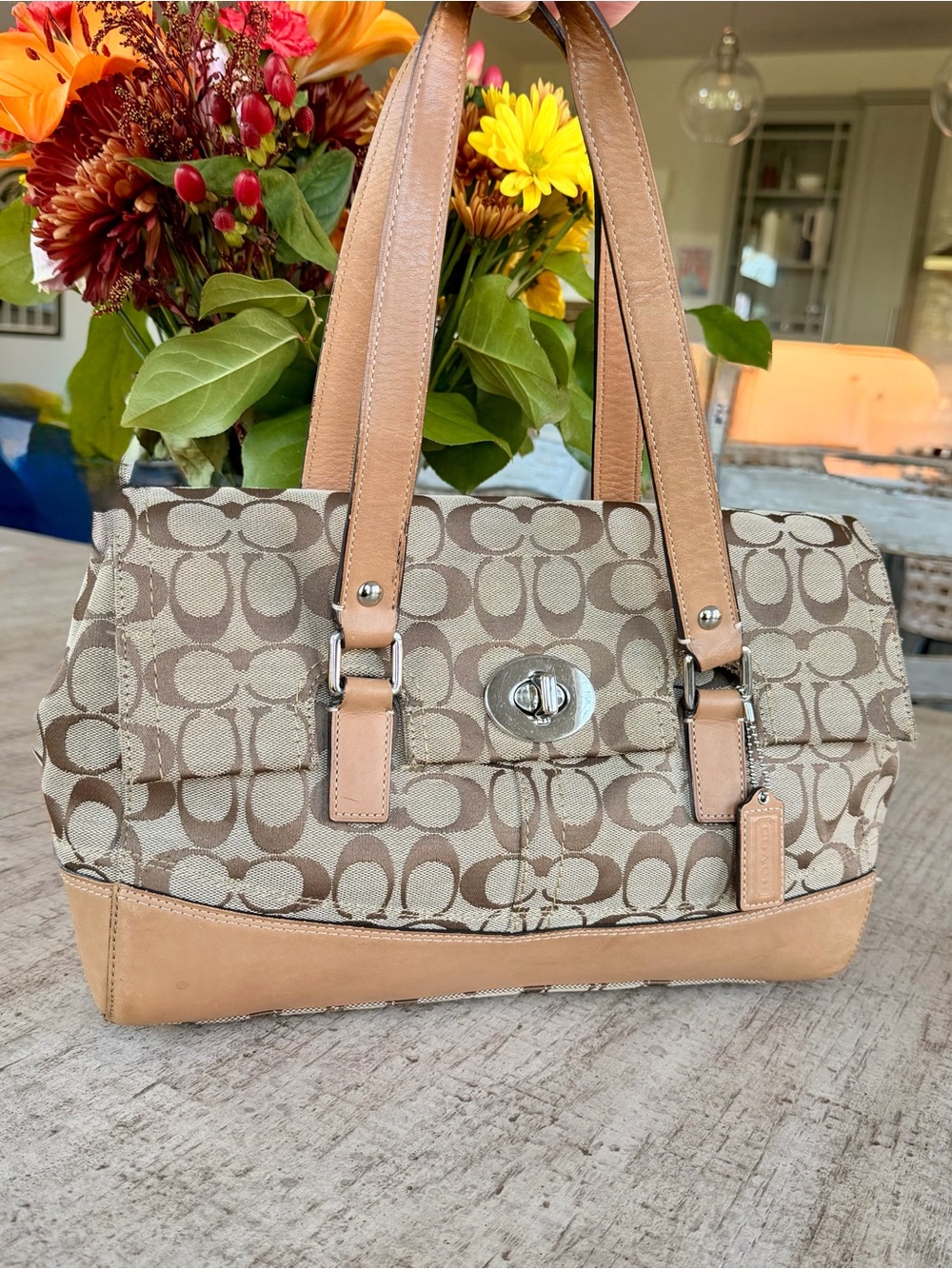 Coach Hamptons Signature Turnlock Flap Shoulder Bag Signature Canvas Tote